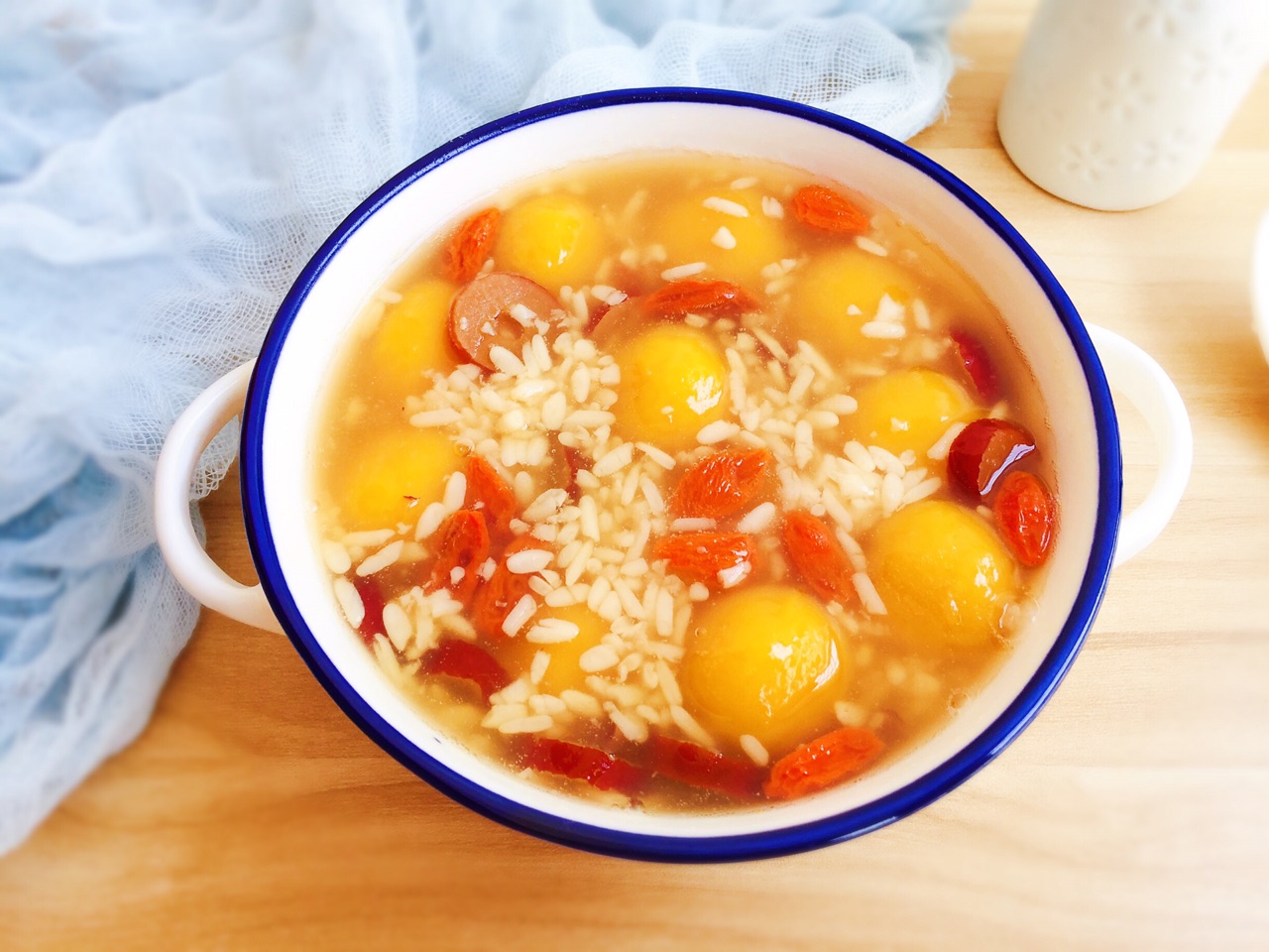 桂圆米酒南瓜汤圆