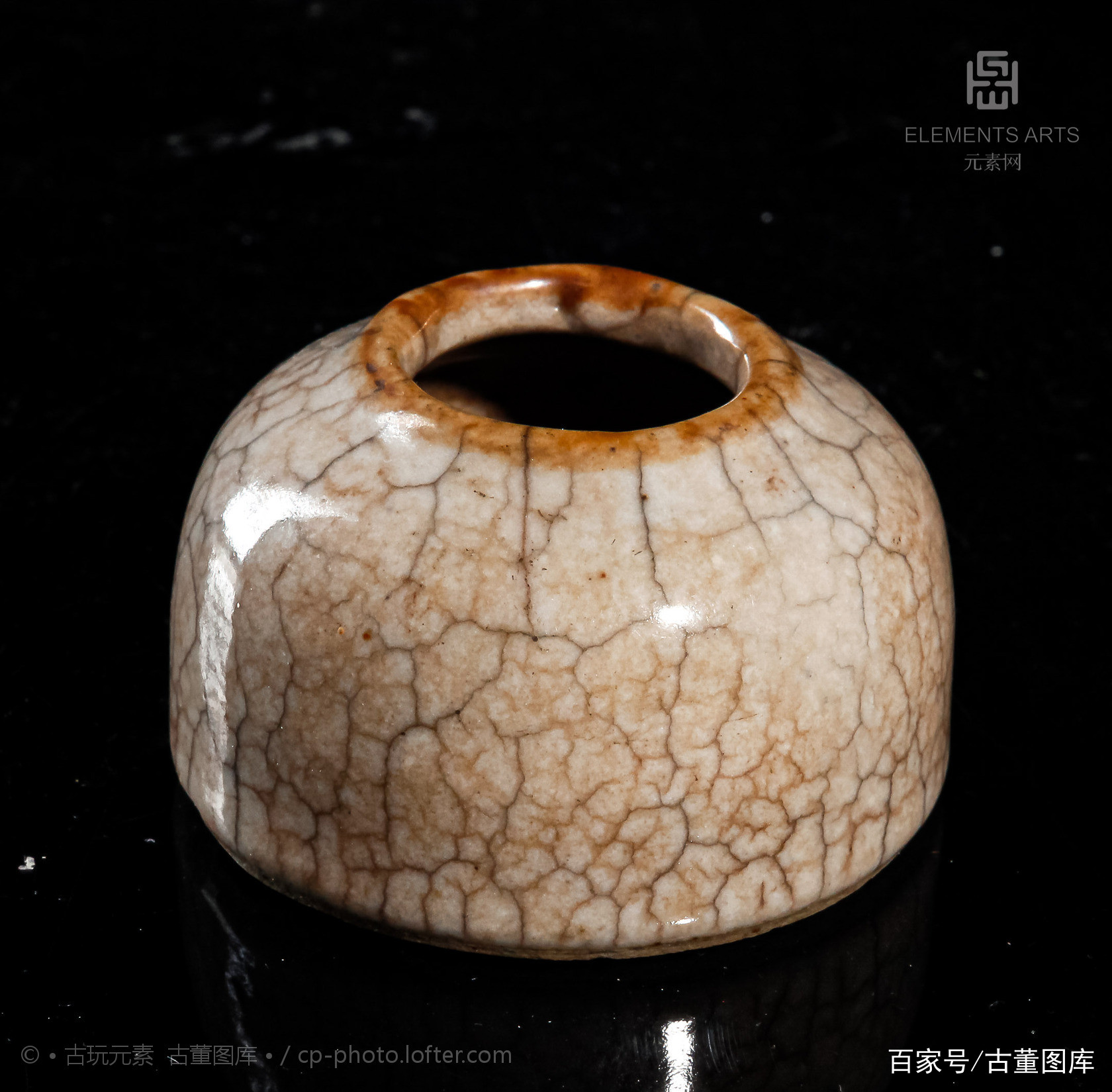 清中期哥釉马蹄形水盂_百科TA说