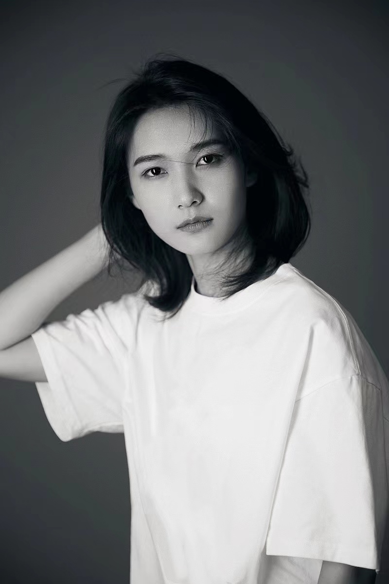  p>陈美伊,1998年8月9日出生于山西省晋城市,中国内地影视女演员,毕业