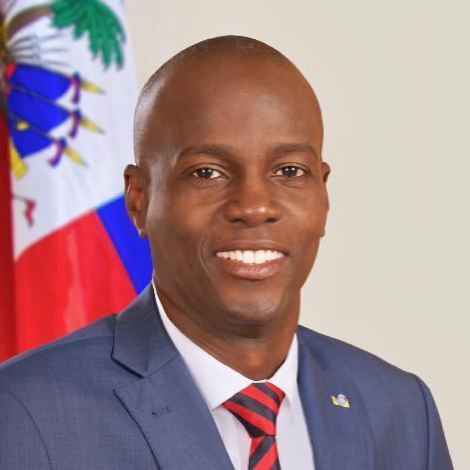 若弗内尔-莫伊兹