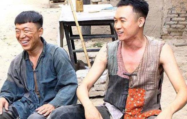 高虎：凭虚竹一角出名，资源大好时入狱一年，出狱后再次作死_百科TA说
