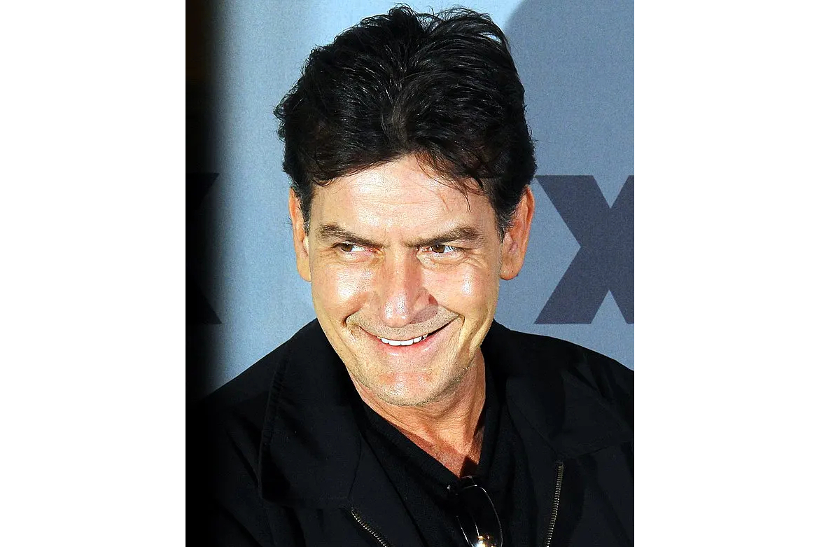  p data-id="go0fpmhiua">查理·辛(charlie sheen),1965年9月3日出生