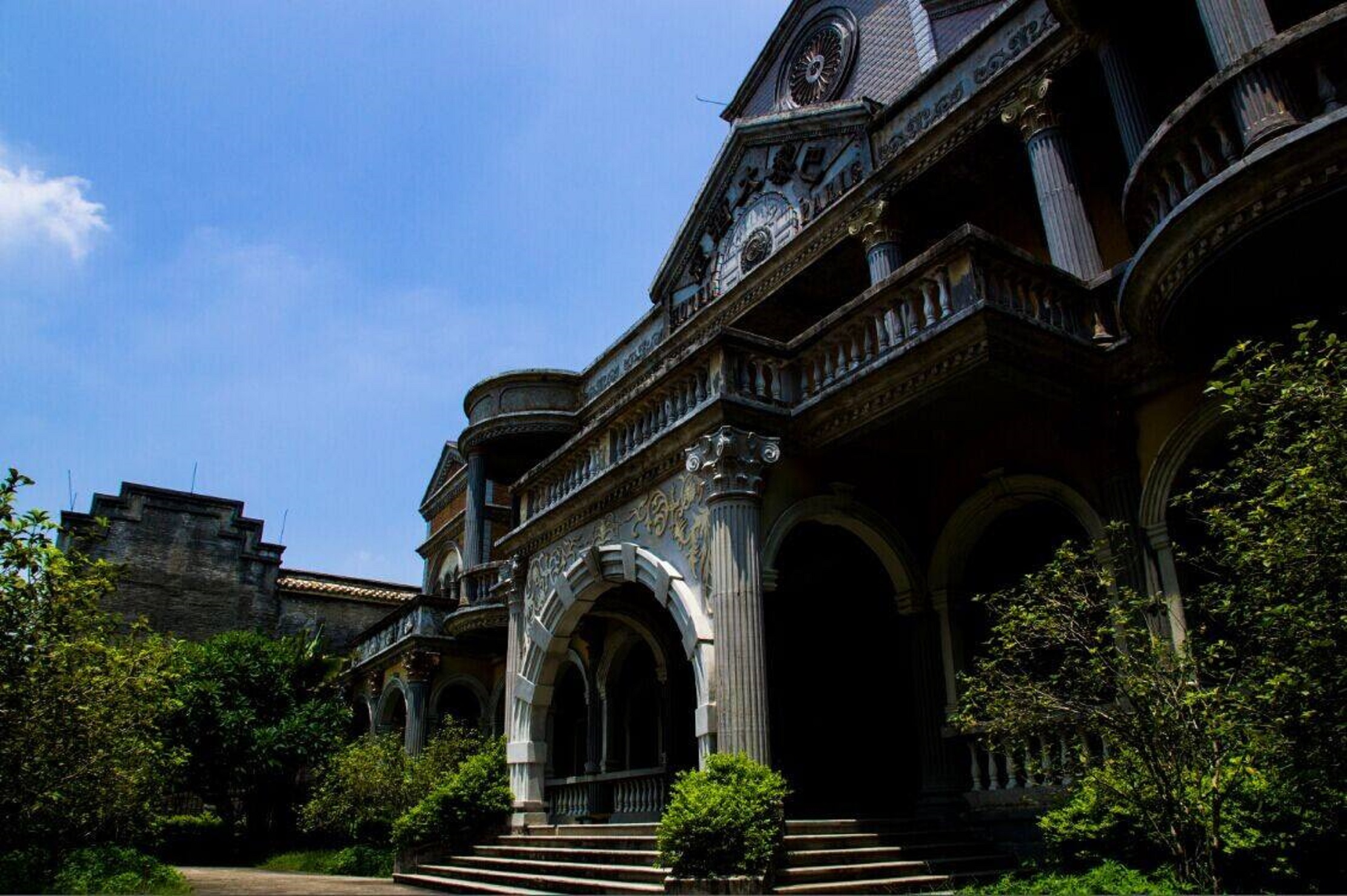 赤坎影视城(赤坎影视城门票多少钱)