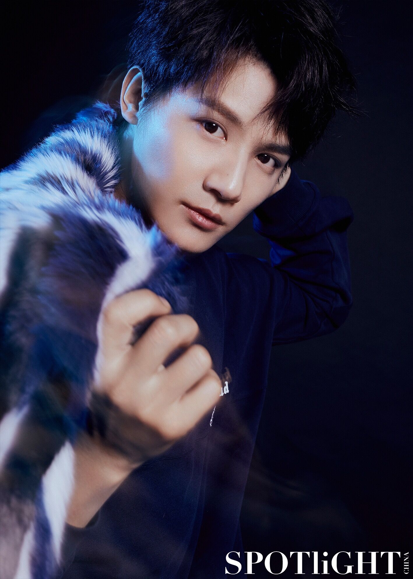  p>郑业成,1993年8月26日出生于 a target="_blank" href="/item/吉林