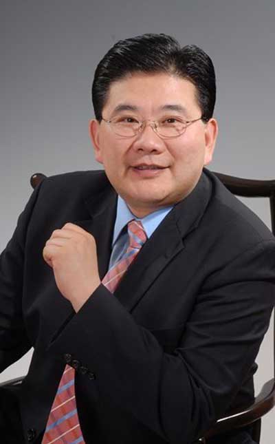 曹可凡