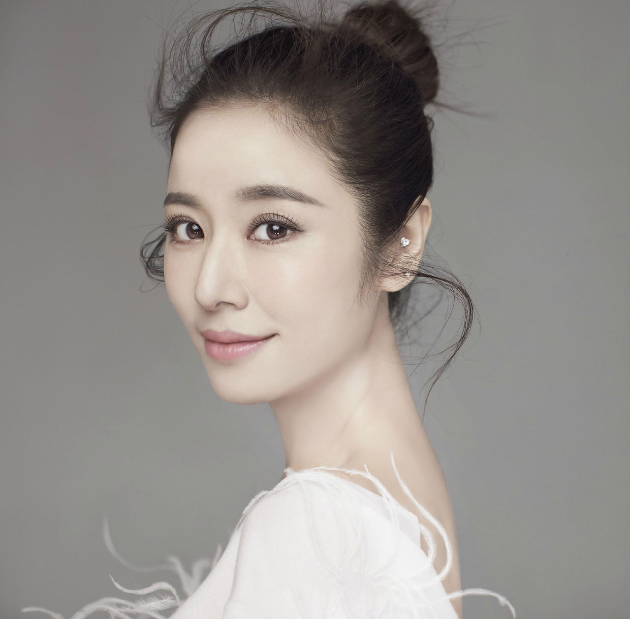  p>林心如(ruby lin),1976年1月27日出生于台湾省台北市,华语影视女