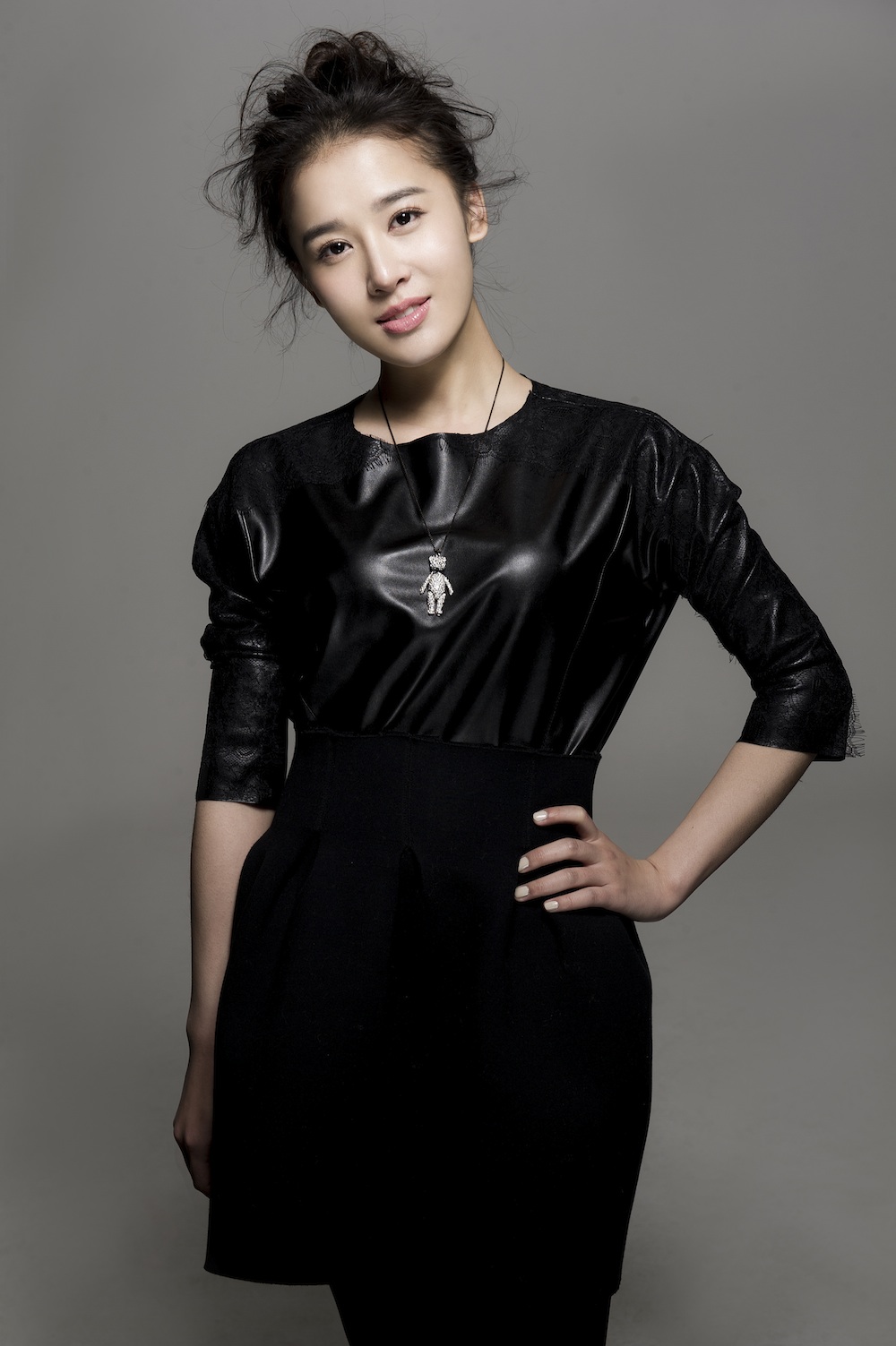  p data-id="go0eiqgqc5">赵寒雪,出生于河南省,中国内地女演员,模特.