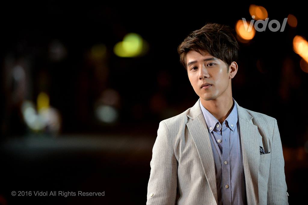  p>胡宇威(george hu),原名胡宇崴,1982年7月24