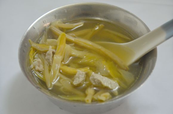 黄花菜糯米瘦肉粥