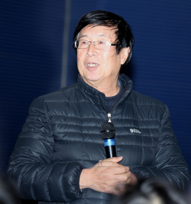 李少白