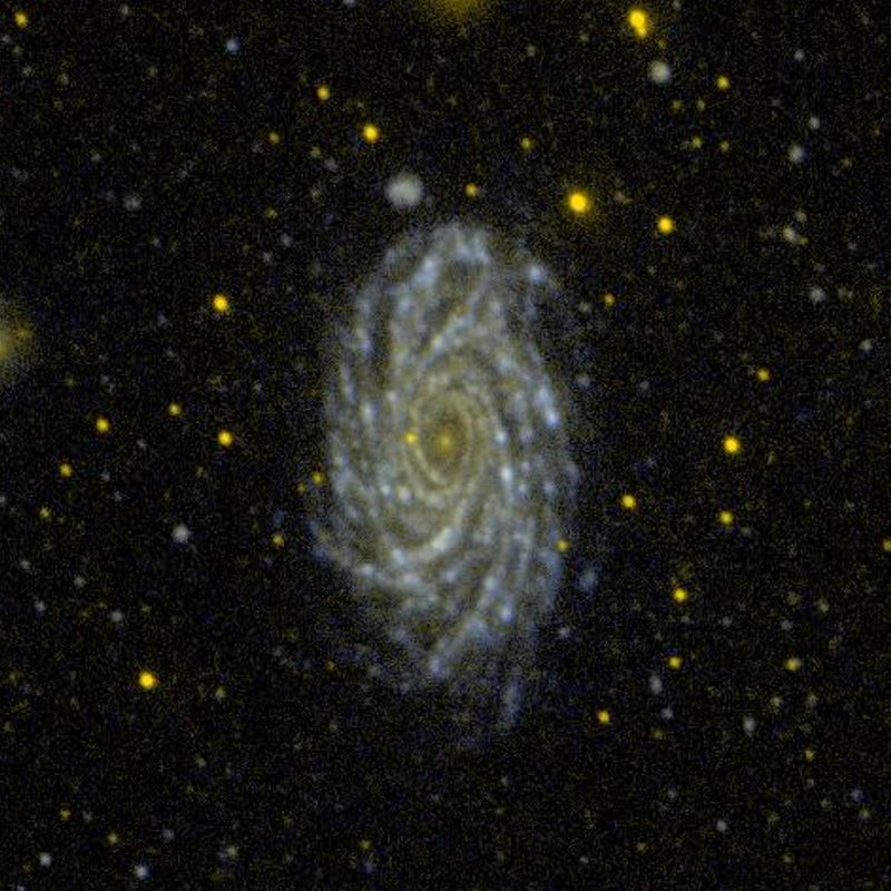  p>ngc 2336是位于鹿豹座的一个星系.它的赤经为 7h 27.