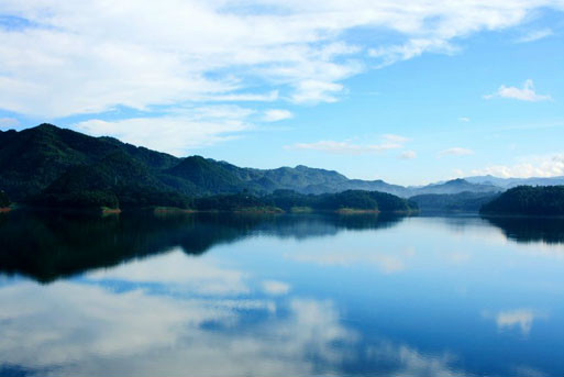 东白湖