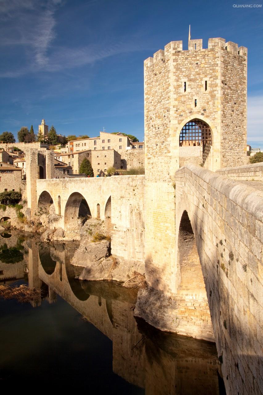  p>洛杉矶(los angeles),位于美国加利福尼亚州西南部,是美国第二大