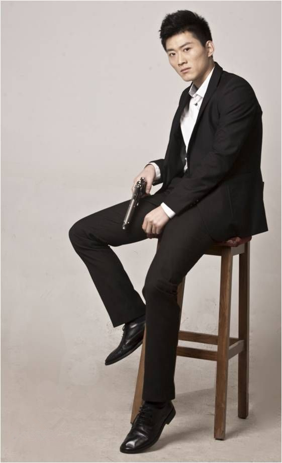 ="gnwyhqeanh">吴建国,1989年6月25日出生于江苏省,中国内地影视演员