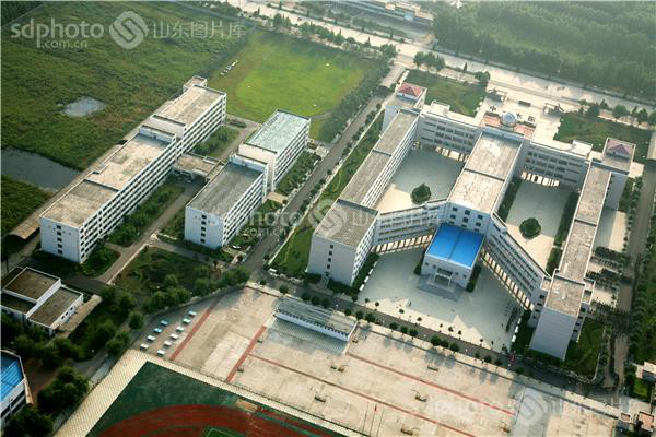 泗水县第一中学