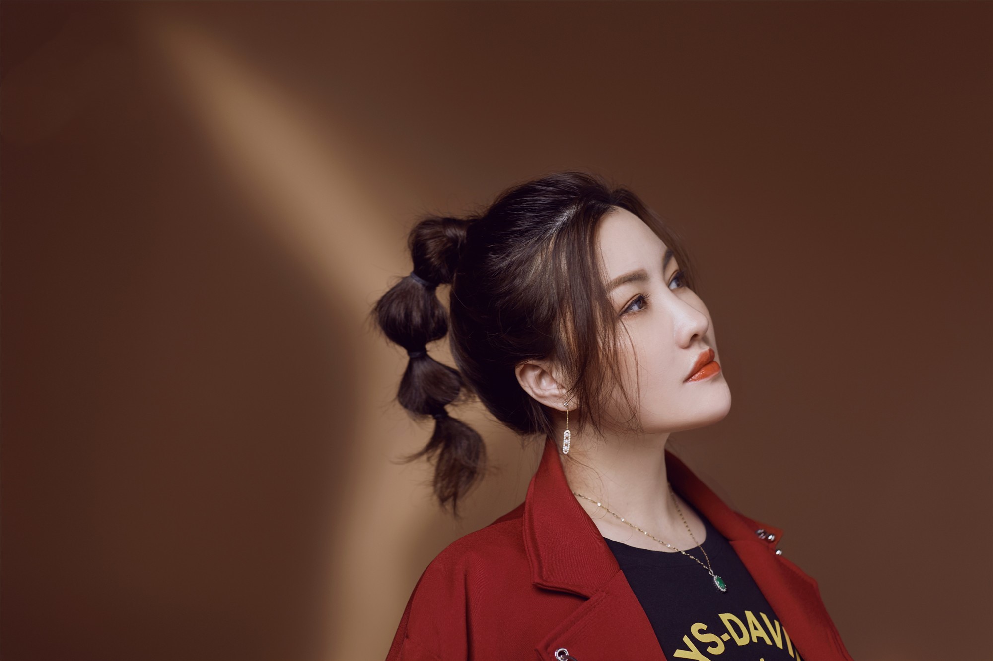  p data-id="go1a2db0ah">王晓庆,制片人,演员.