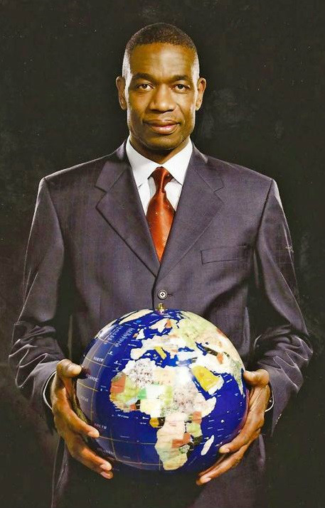 迪坎比·穆托姆博·姆博洛多·穆卡姆巴·简恩·杰奎·瓦姆托姆博