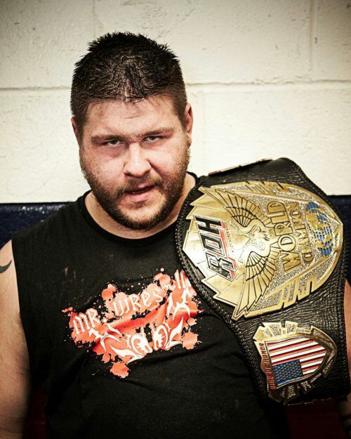  p data-id="gnx3x9g7s3">凯文·欧文斯,原名kevin steen,1984年5月7