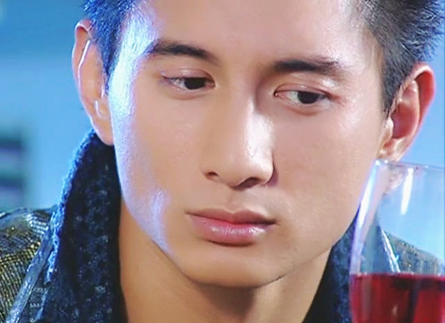 吴奇隆,1970年10月31日生于中国台湾省台北市,华语男歌手,演员,制片人