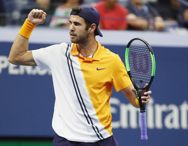 卡伦·卡乔诺夫