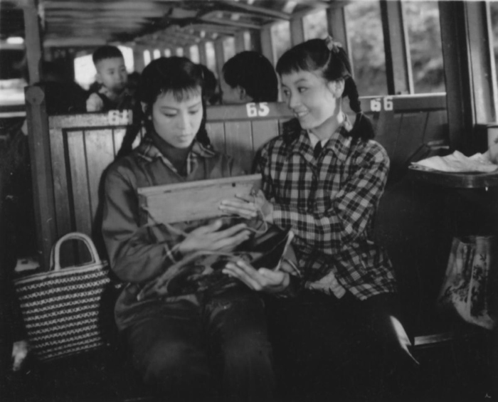  p>《蚕花姑娘》是 a href="#" data-lemmaid="3521633">上海电影制片