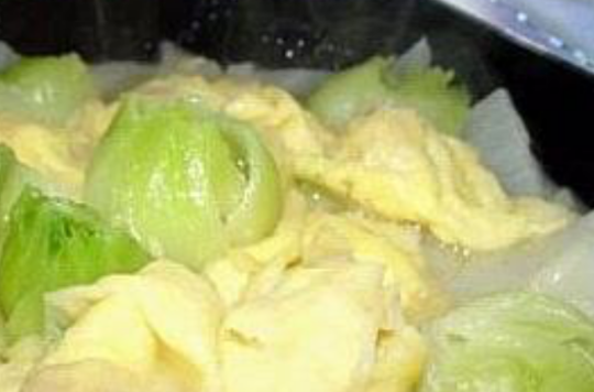 青菜白菜烩蛋饺