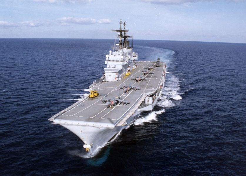 加里波第号航空母舰