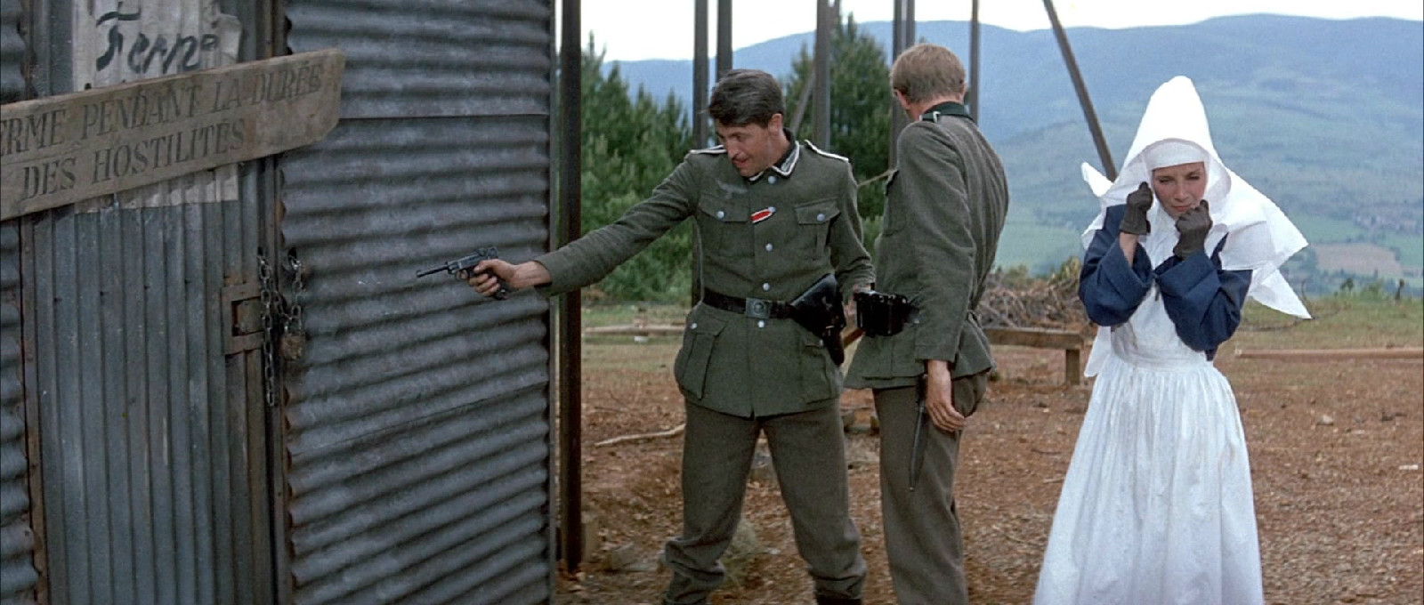  p>《虎口脱险》是les films corona制作发行的战争喜剧电影.