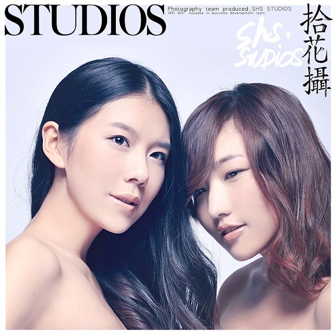 拾花摄婚纱摄影studios