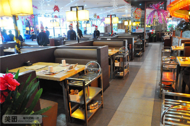 黄记煌三汁焖锅(不夜城店)