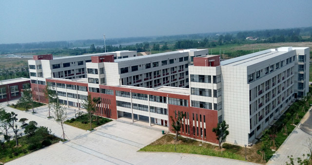 天长市工业学校