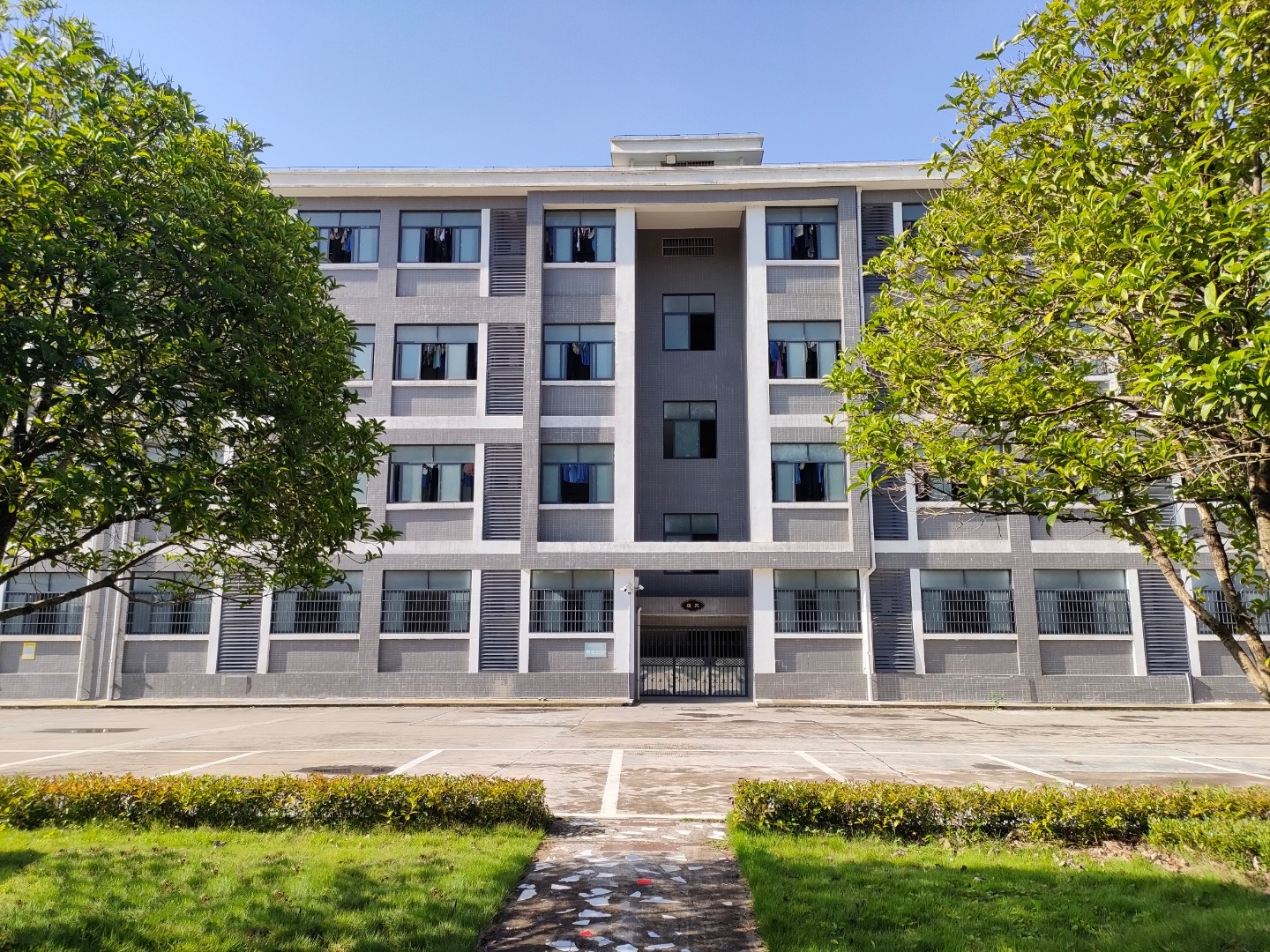 湖北省松滋市第二中学