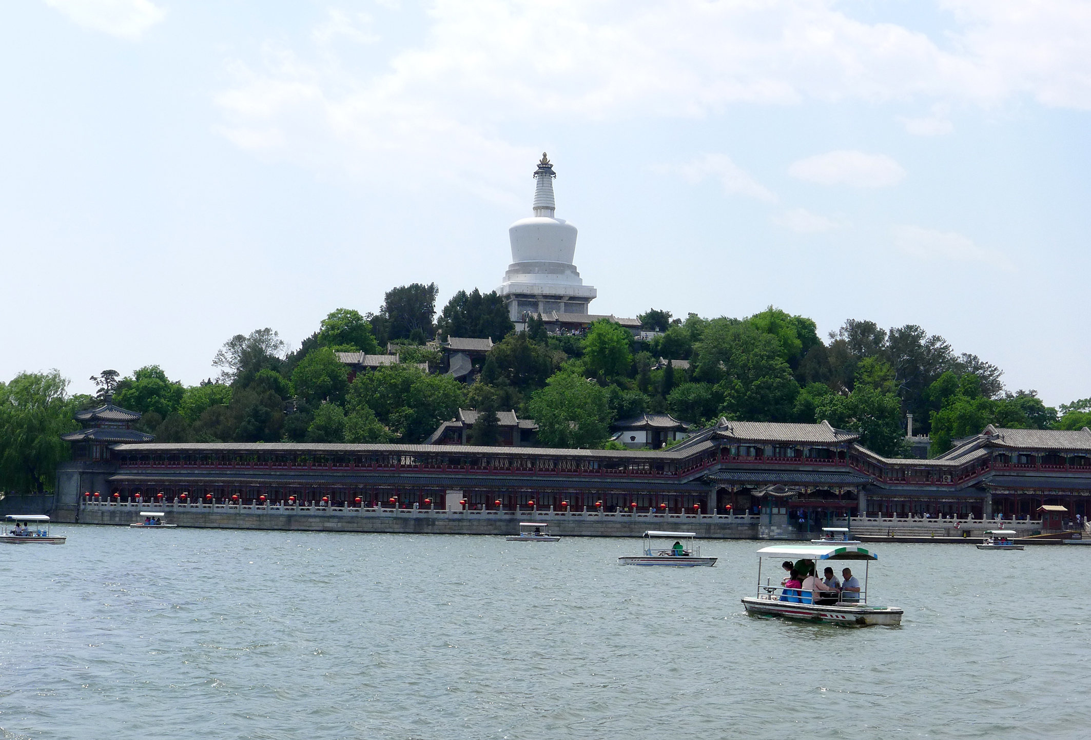  p data-id="gnwgg75jir">西苑三海,位于北京皇城之西,由北海,中海