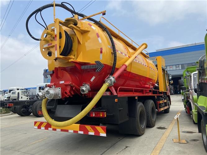  p data-id="gnb64w2hcj">疏通车,高压是指通过高压水发生装置将水