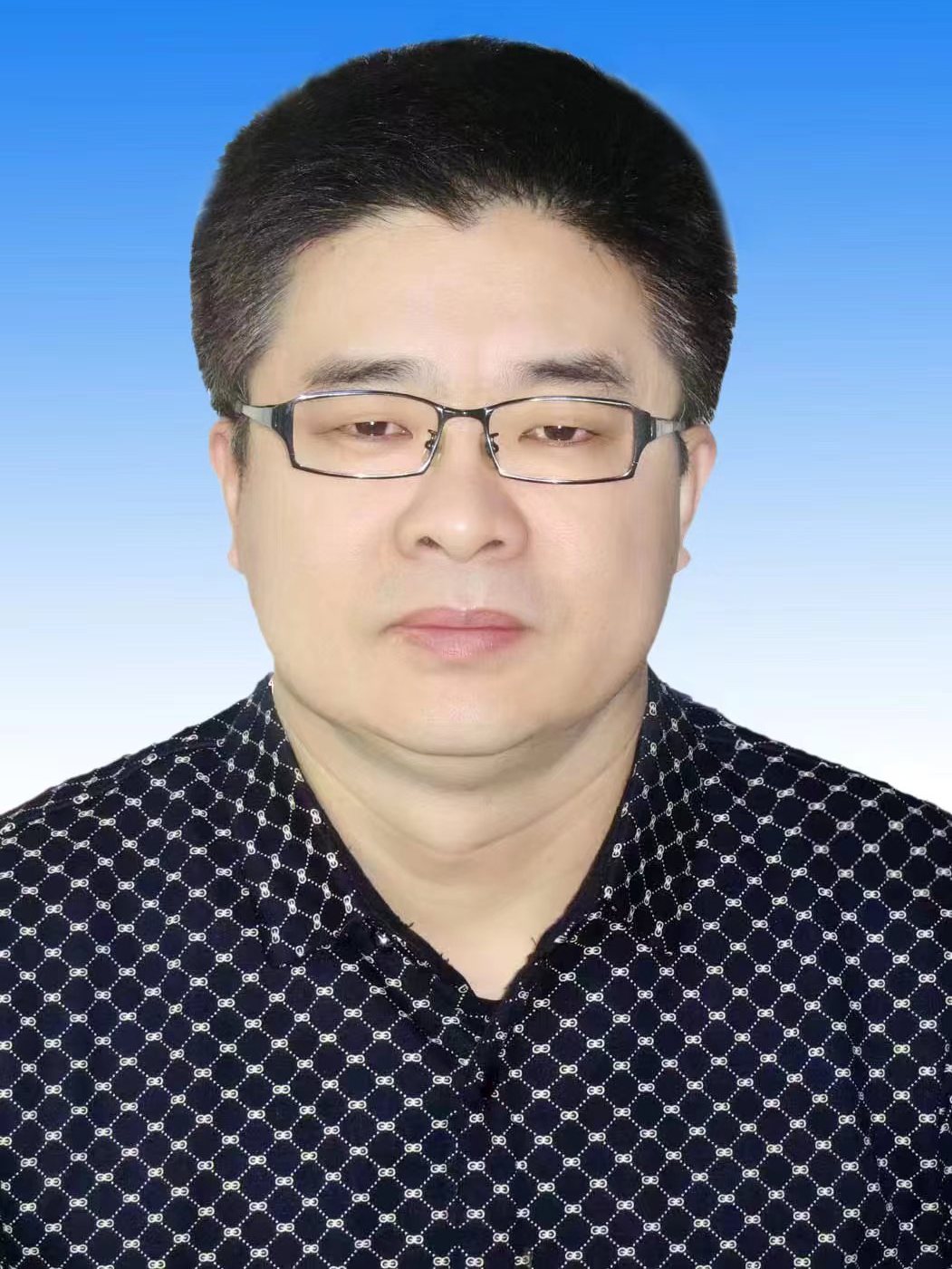  /p> p data-id="tpkaz8kcg04c">现任山东省莱阳市医疗保障局党组成员