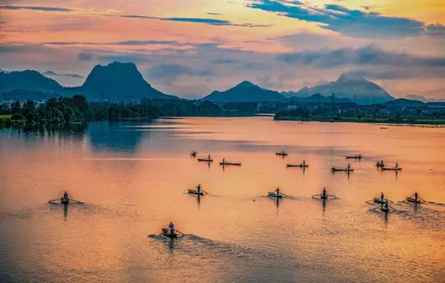 广鹿岛仙女湖位于铁山风景区内长800余米,宽