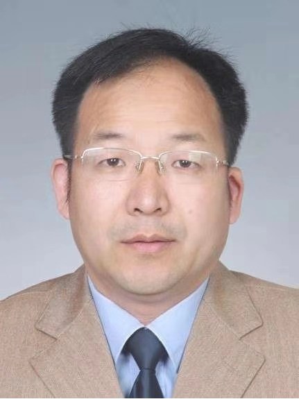 id="gnc1bryu60">曹红波,男,汉族,中共党员,1976年8月出生,山东鄄城人
