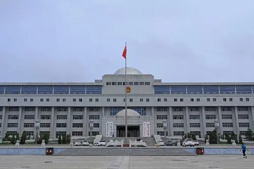 乌兰浩特市政府广场