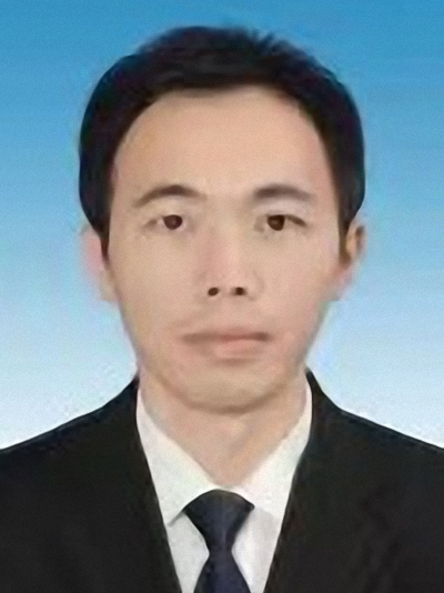  p>洪逸峰,男,汉族,1982年11月出生,籍贯漳浦县古雷镇,2001年8月参加