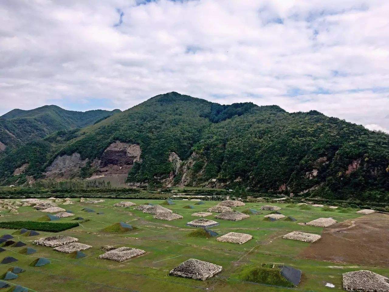 高句丽王城、王陵及贵族墓葬_百度百科