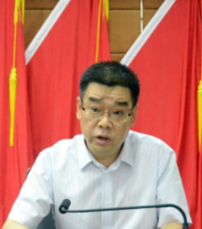  p>屈永安,男,采矿工程专业高级工程师,陕西韩城人