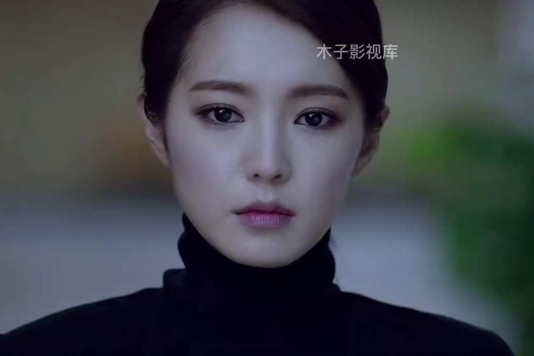 电视剧《卧底归来》中的反派角色由申珉熙