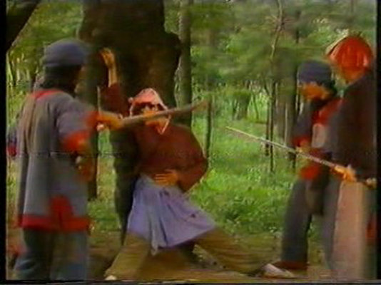 《喋血宝图》是吴增炎,刘德基执导,杨宝龙,富和等主演的武侠类剧集,该