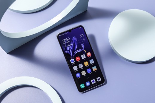 vivo Y73s即将开启首销！潮流外观爱不释手_百科TA说
