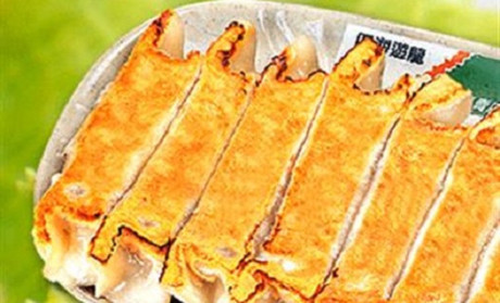 四海游龙创立于1993年,历经十五年的努力,为全台最老字号的锅贴连锁