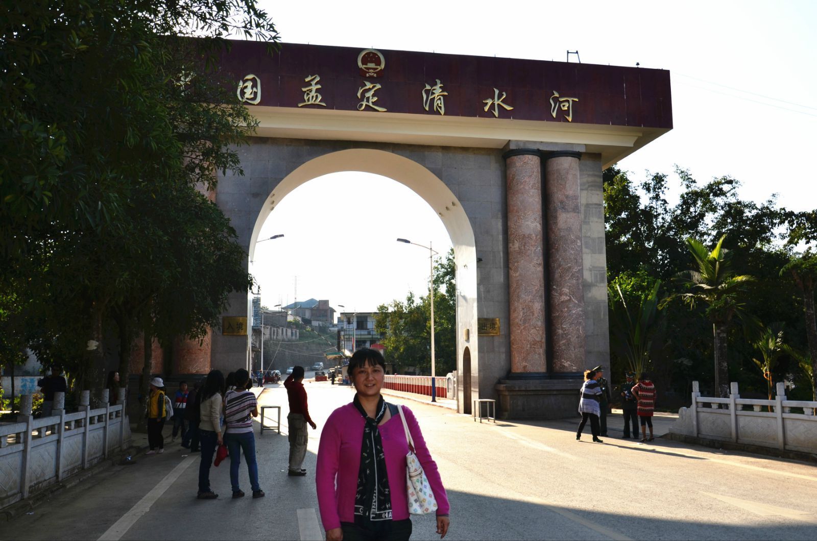  p>孟定海关隶属于昆明海关,位于云南省临沧市耿马县孟定镇嘎孟召路47