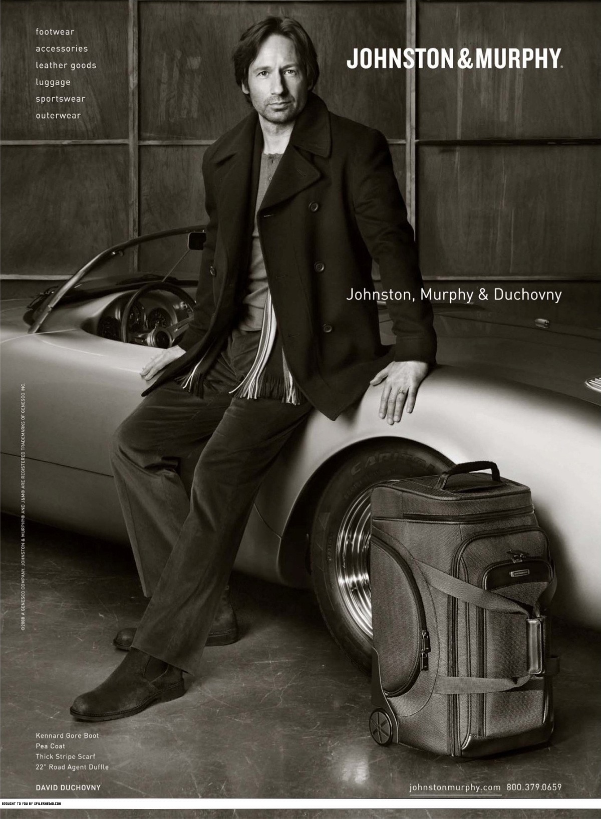  p>大卫·杜楚尼(英文名:david william duchovny),男,1960年8月7日