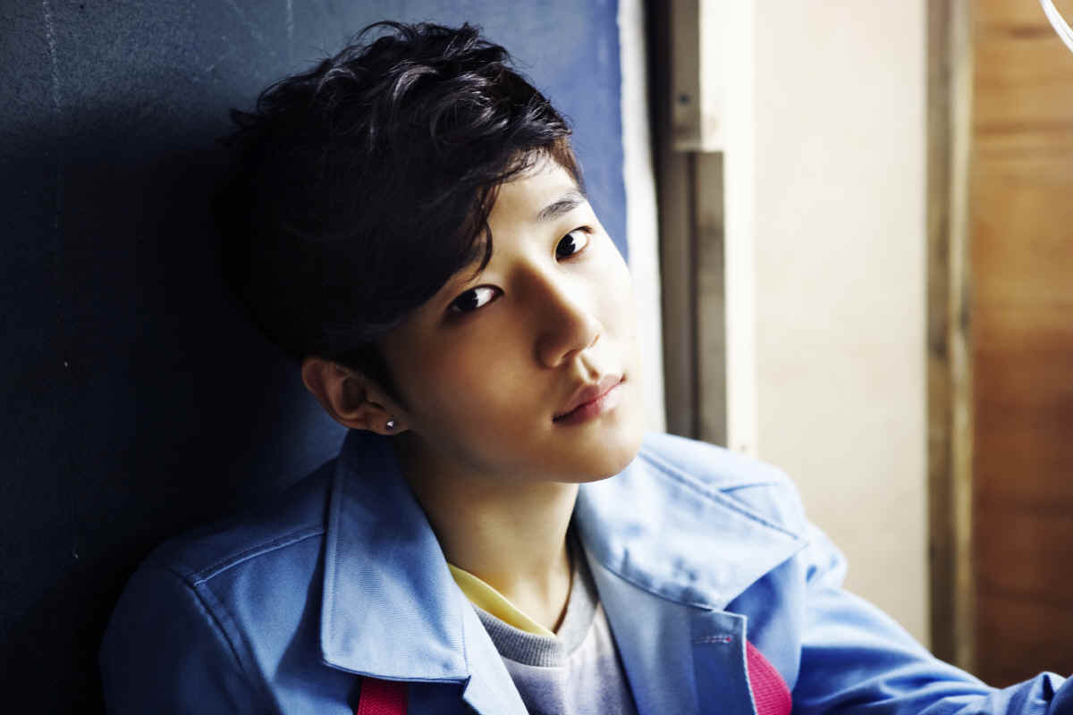 原由光行,宥晟,泰云,努里,晟敏加上mnet"superstar k3"出身的辛钟国