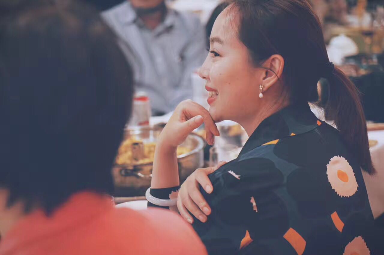 俞露,作家,编剧,浙江杭州人,2000起在<a