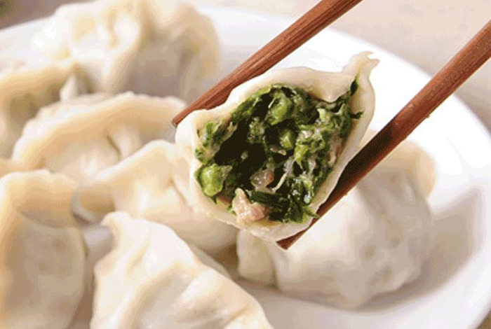 韭菜水饺(韭菜水饺能放冰箱冷冻吗)